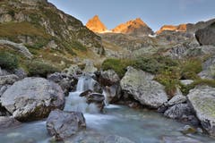 Die idyllische Szenerie auf dem Sustenpass. (Bild: Marco Rinaldo, Sustibach am Sustenpass, 29. September 2019)