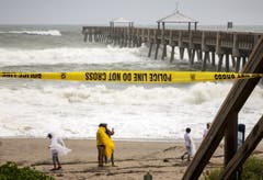Juno Beach, Florida, ist von der Polizei gesperrt worden. (Bild: Cristobal Herrera/EPA, 2. September 2019)