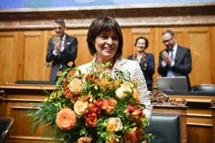 27. September 2018: Doris Leuthard tritt ebenfalls ab. Tatsächlich verkündet Leuthard zwei Tage später ihren Rücktritt. Die CVP-Magistratin wollte eigentlich am Freitag, am Tag der Bundesratssitzung zurücktreten. Kollege Schneider-Ammann vermieste ihr den Plan. (Bild: Keystone)