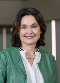 Alexandra Post Quillet, Mitglied: Die 52-Jährige ist Vorsitzende des Personal- und Organisationsausschusses des Verwaltungsrats. Sie ist seit 2012 Mitglied des SBB-Verwaltungsrat und hat andere Mandate im Lebensmittelbereich bei Emmi und Hug.