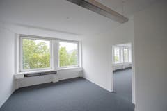 Wobei's im Gebäude derzeit auch leere Büros hat. (Bild: Urs Bucher - 21. August 2019)