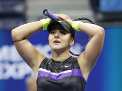 Kann es kaum fassen: In ihrem erst vierten Grand-Slam-Turnier steht die 19-jährige Kanadierin Bianca Andreescu bereits im Final (Bild: KEYSTONE/EPA/JOHN G. MABANGLO)