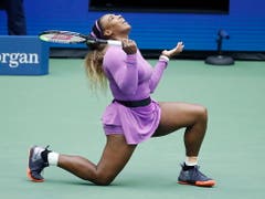 Zum Verzweifeln: Serena Williams verlor bereits ihren vierten Grand-Slam-Final, seit sie vor zwei Jahren Mutter wurde (Bild: KEYSTONE/EPA/JASON SZENES)