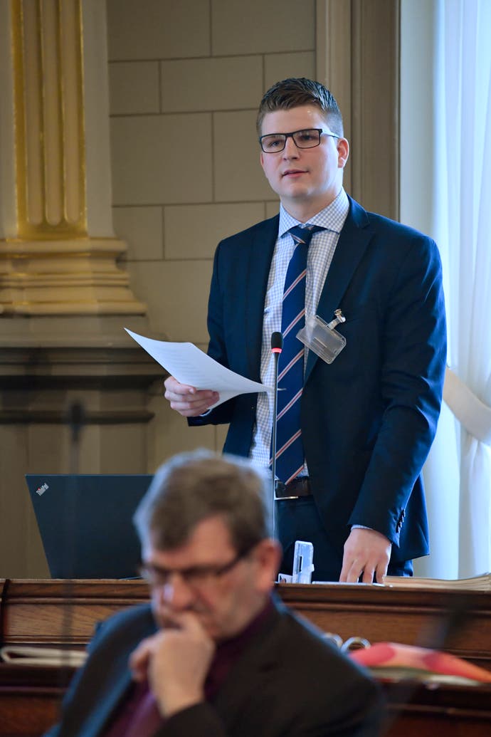 Von der Pfalz ins Bundeshaus: Ab 2019 politisiert Mike Egger in Bern. (Bild: Regina Kühne)
