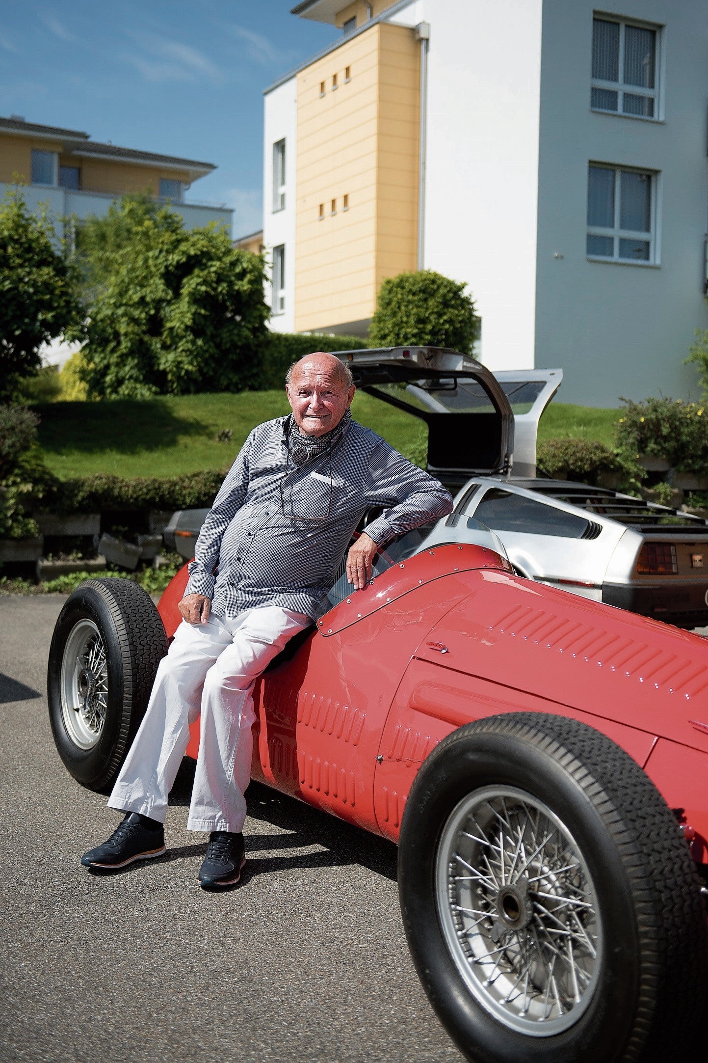 Maserati Lamborghini Und Delorean Rene Metzler Ladt Bald In Sein